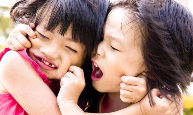 7 Things That Make Sibling Rivalry Worse